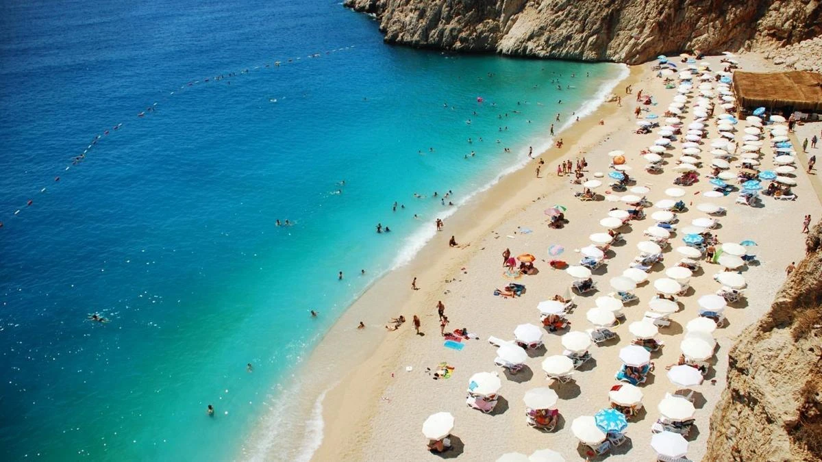 Türkiye turizmde 60,6 milyon ziyaretçiyle dünyanın 4'üncüsü