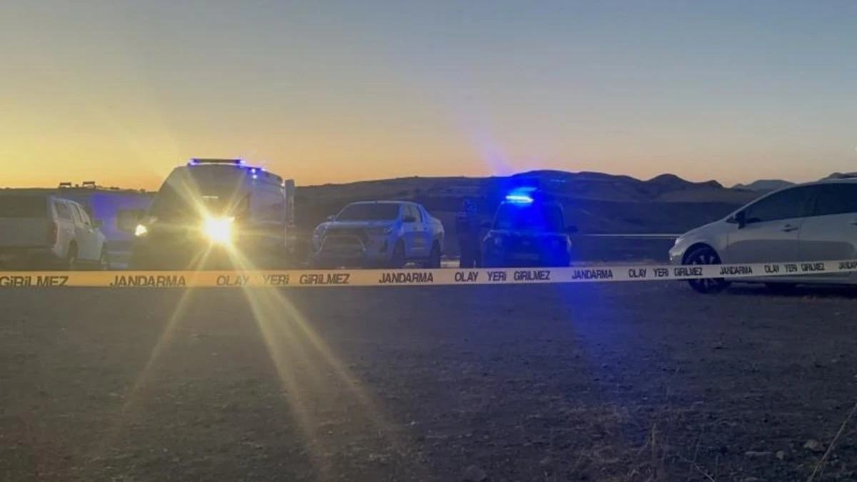 Elazığ'da baraj gölüne giren 18 yaşındaki genç boğularak hayatını kaybetti