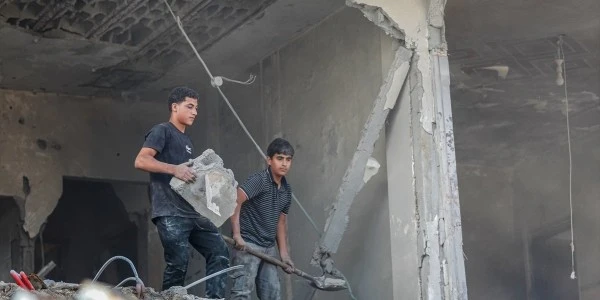 Bureyc Mülteci Kampı'nda saldırı sonrası geniş çaplı yıkım