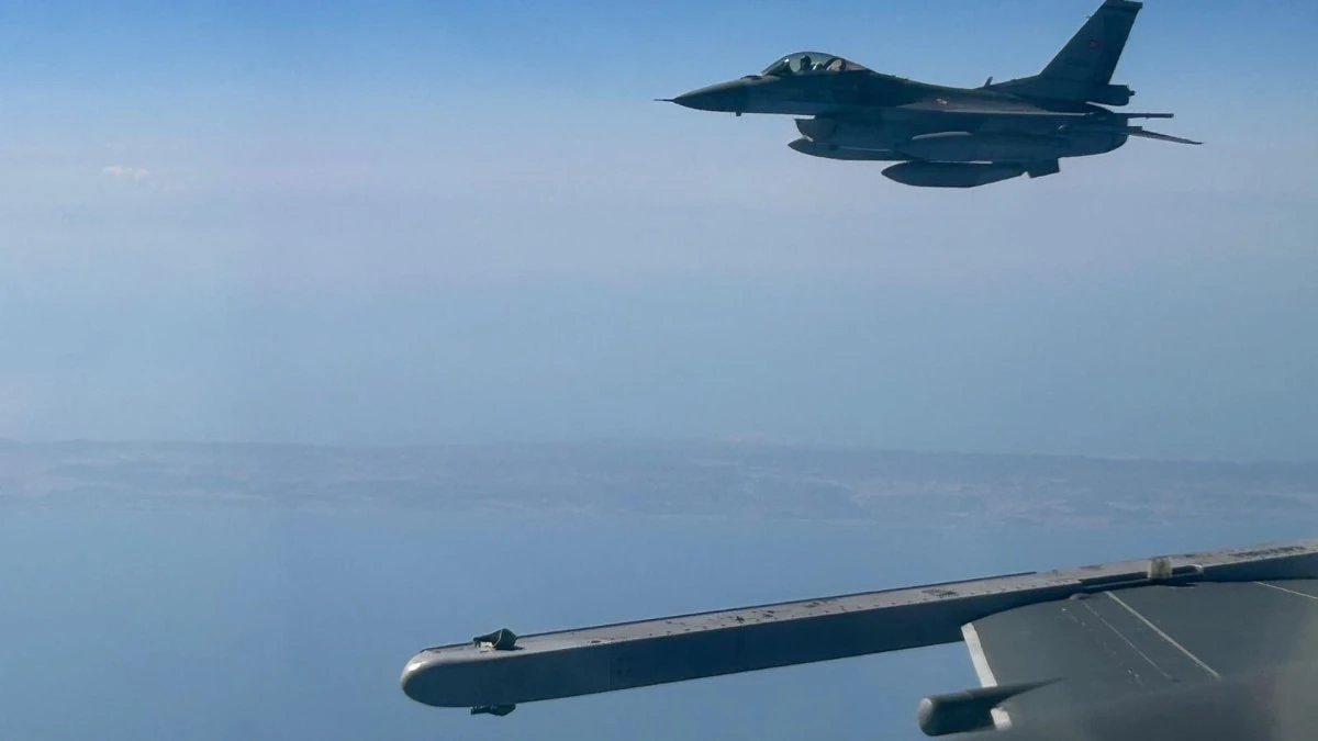 Türk Hava Kuvvetleri, Kıbrıs Adası güneyinde eğitim uçuşu yaptı