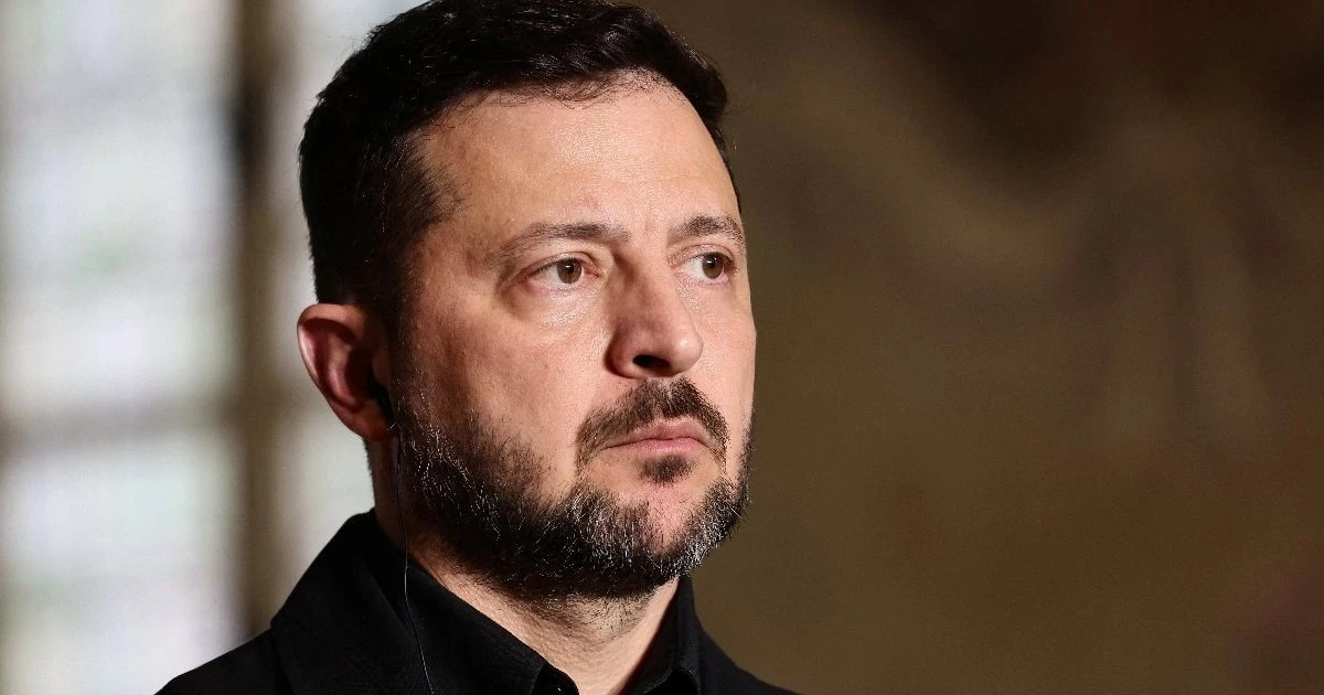 Zelensky: Moskova ve Tambov'daki lojistik ile petrol depoları vuruldu