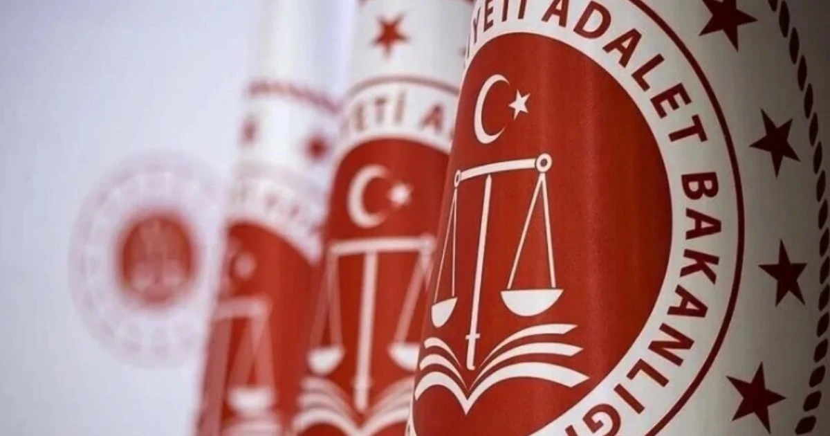 Adalet Bakanlığı: Rojin Kabaiş'in kıyafetlerinden DNA örneği alınmadı iddiası...