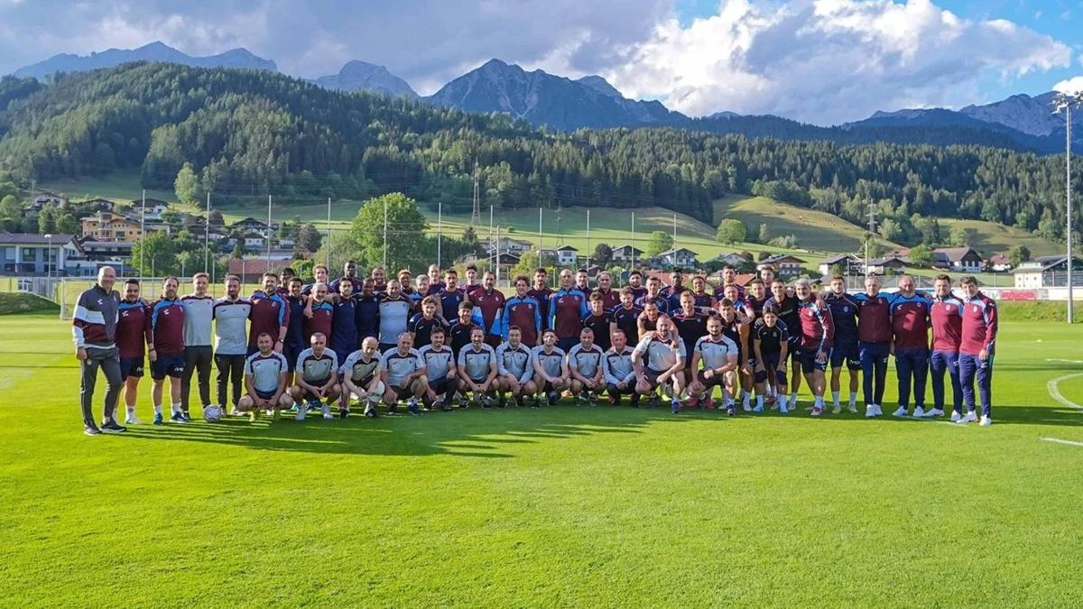 Trabzonspor Avusturya kampına başladı, Schladming'de ilk idman