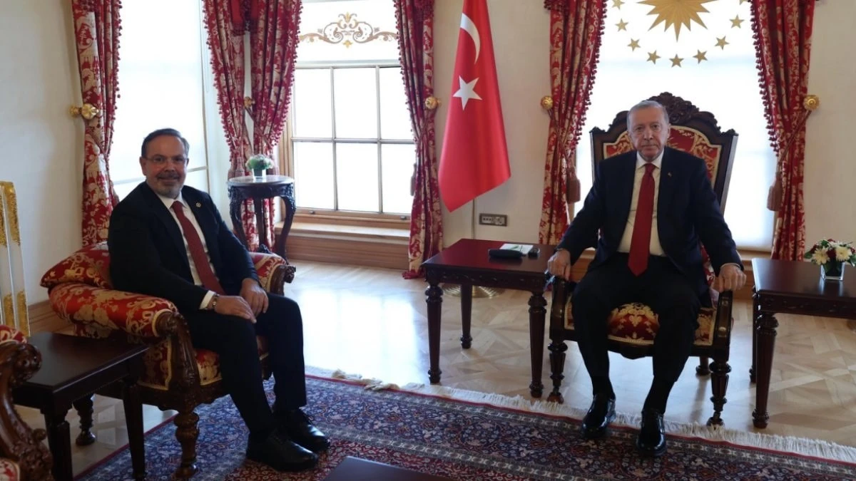 Cumhurbaşkanı Erdoğan, Halis Dalkılıç'ı Dolmabahçe'de kabul etti