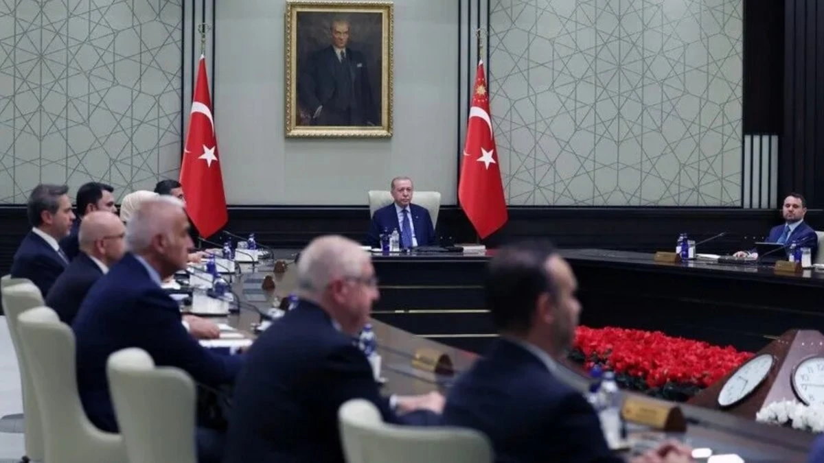 Kabine yarın Beştepe'de toplanıyor: Ekonomi ve güvenlik gündemi