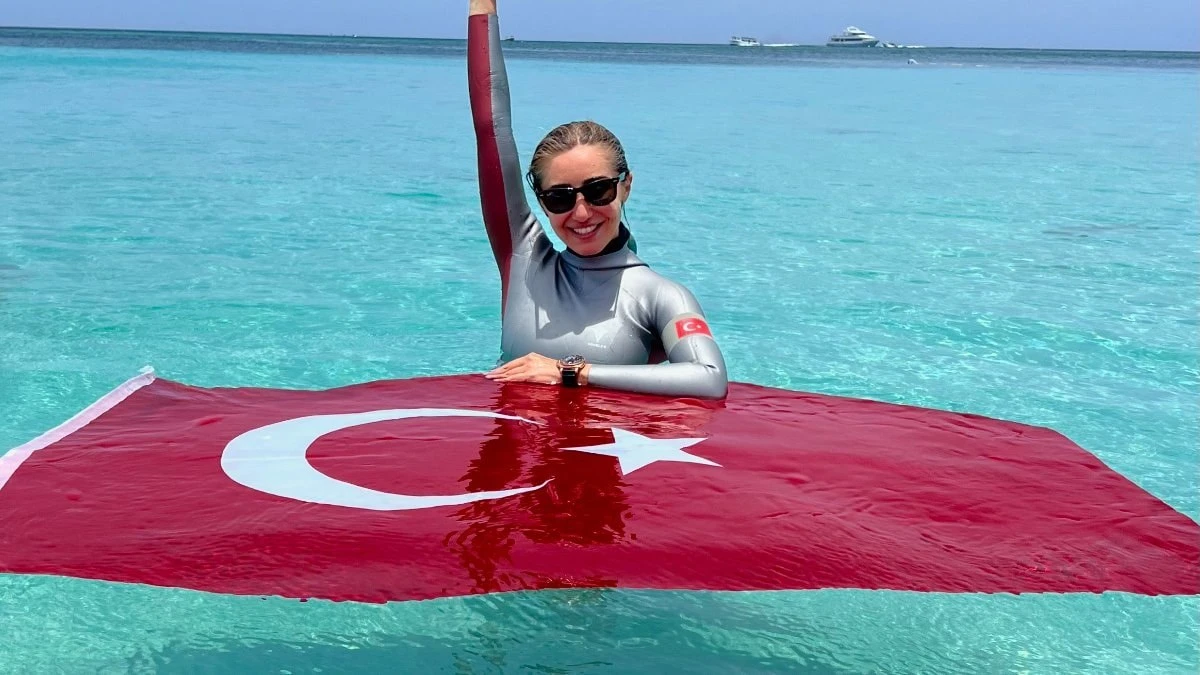 Şahika Ercümen Türkiye Şampiyonası'nda 2 altın madalya sevinciyle