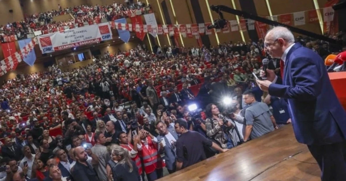 CHP üye törenine 'figüran taşındı' iddiası üzerine soruşturma