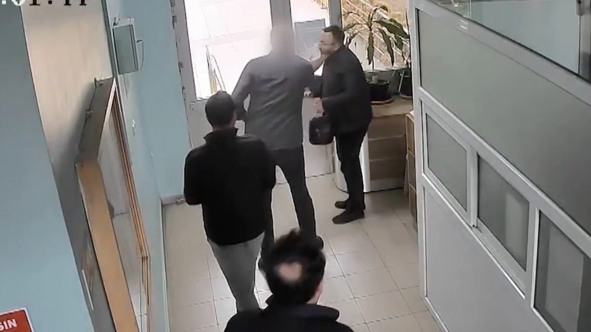 Çankırı'da gazeteciye tokat atan doktora 8.400 TL ceza