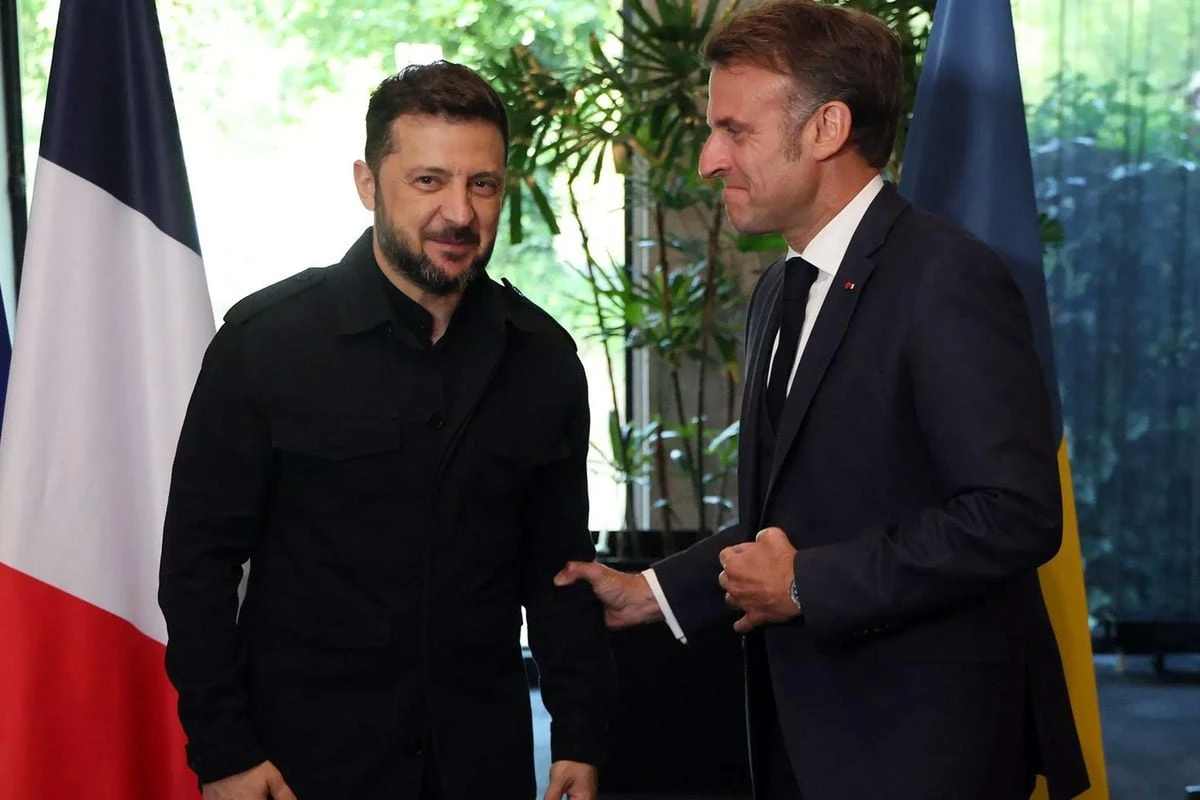 Zelenskiy Macron'a Fransa için yangın söndürme desteği teklif etti