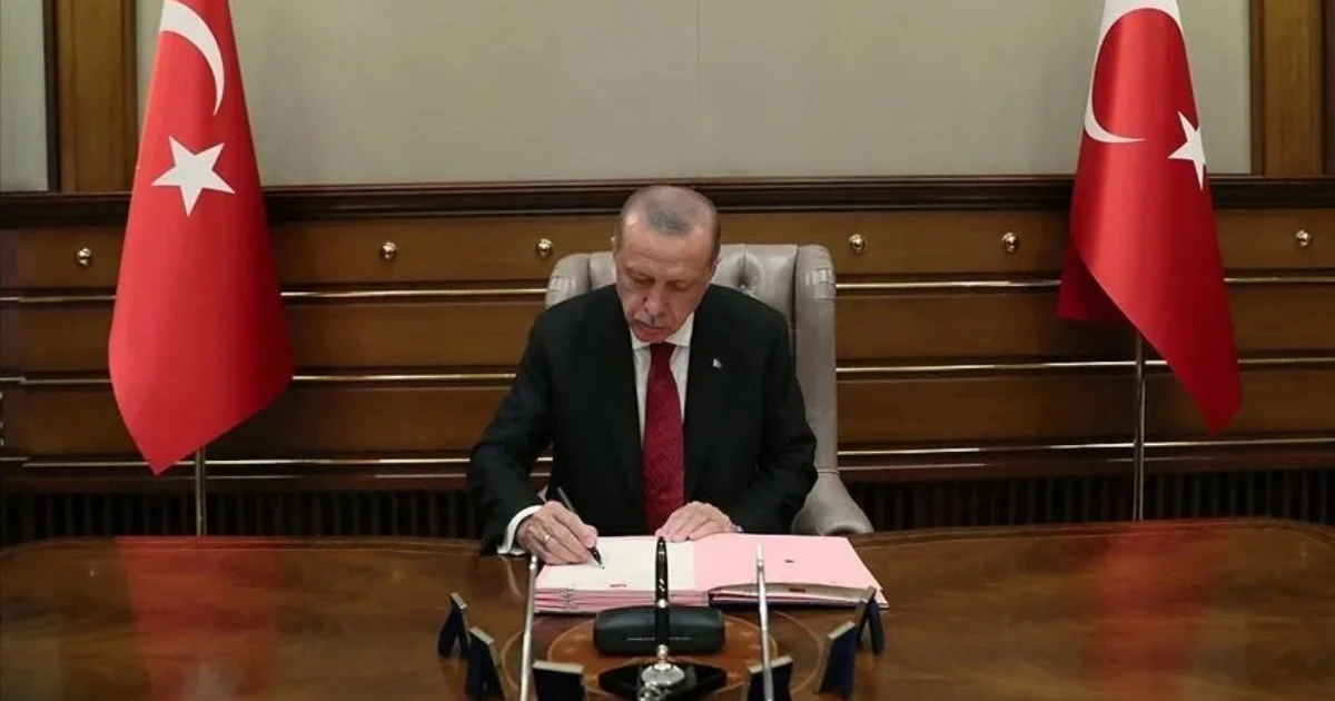 Cumhurbaşkanlığı'ndan çok sayıda atama ve görevden alma kararı