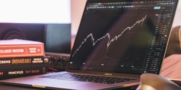 Bitcoin'de $60.000 put lider; Ağustos için düşüş havası