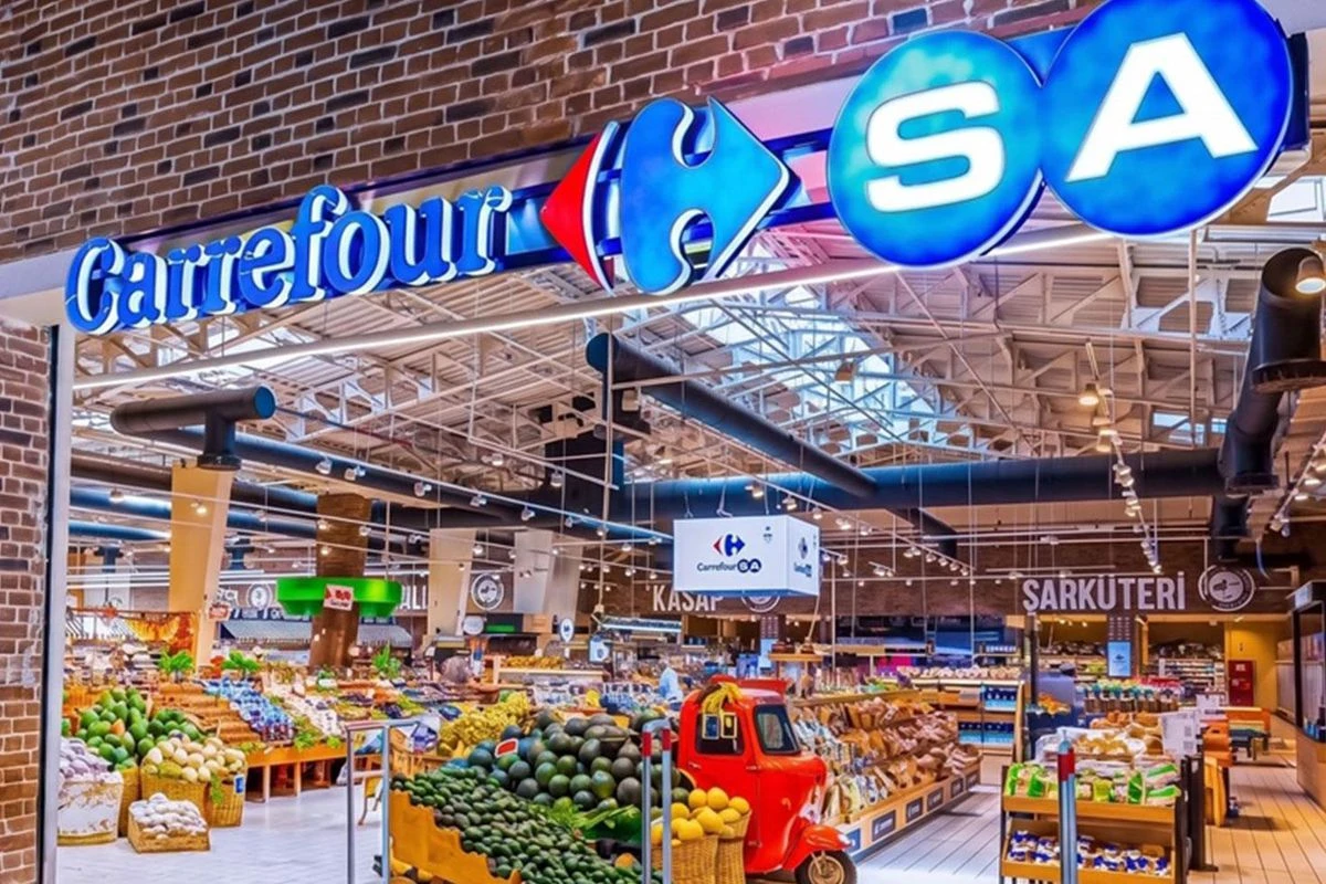 CarrefourSA hisselerinin yüzde 89,28'i Aydın Grup'a devredildi