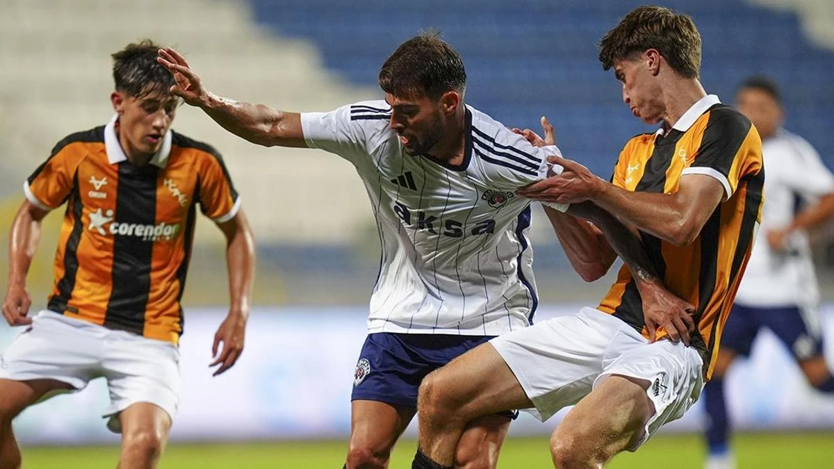Kasımpaşa ile Hull City 1-1 berabere kaldı