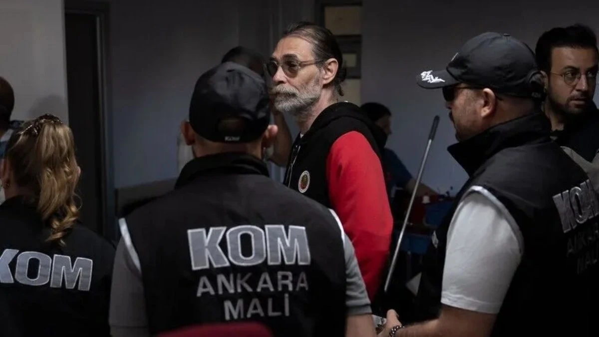 Etimesgut Belediye Başkanı Erdal Beşikçioğlu tutuklandı