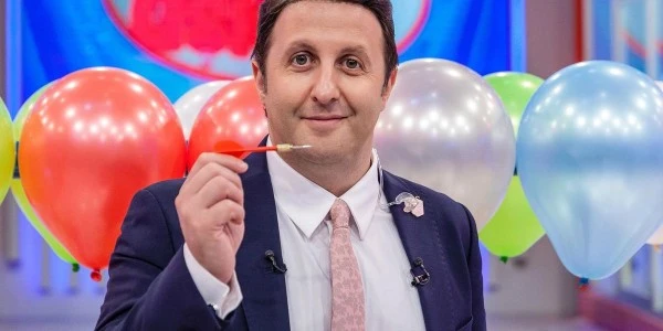 İlker Ayrık tüm gösterilerini erteledi: Sağlık durumu açıklandı
