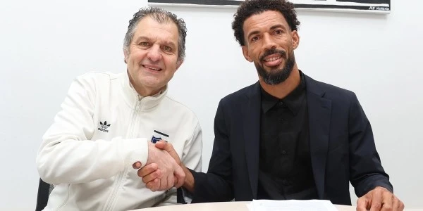 Dünya Kupası’nın yıldızı Vozinha Colo Colo’da
