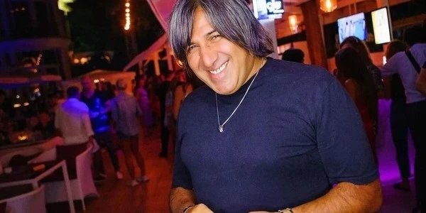 Koray Beşli'nin telefonunda 18 yaş altı kızlara fuhuş yazışmaları