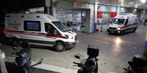 İzmir'de kız meselesi kavgası: 15 yaşındaki çocuk kalbinden bıçaklandı