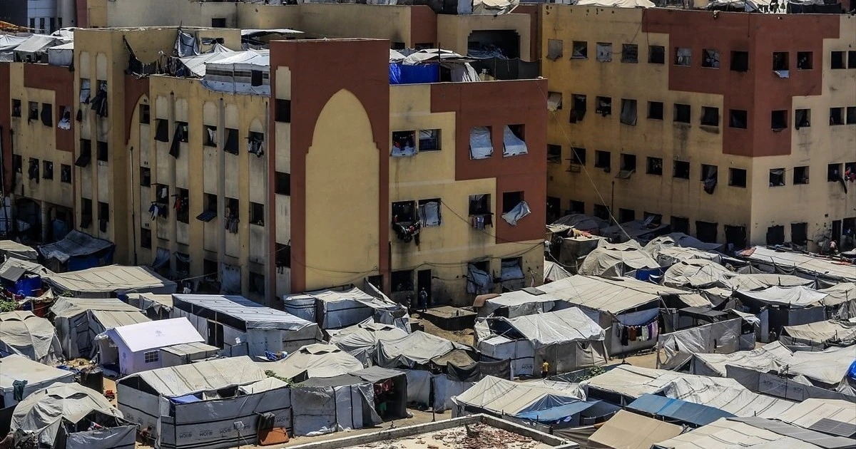 Gazze'de çadırlarda yaşam mücadelesi: Sıcaklık ve yoksulluk
