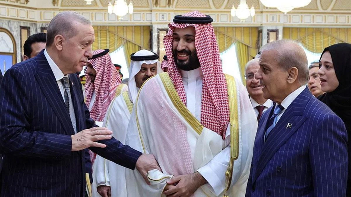 Mekke Ortak Savunma Anlaşması dünya basınında geniş yankı