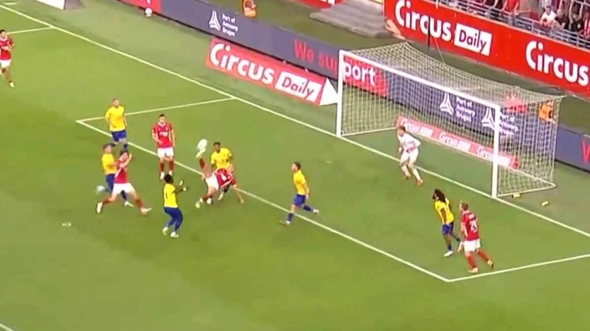 Eski Fenerbahçeli Michael Frey'in röveşata golü yine konuşuluyor
