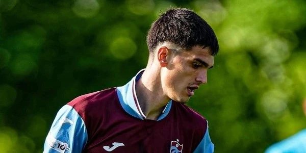 Trabzonspor'un genç yıldızı Salih Malkoçoğlu Al Jazira'ya transfer
