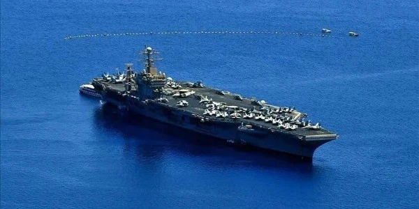 ABD USS Abraham Lincoln mürettebatı 250 gündür karaya çıkmadı
