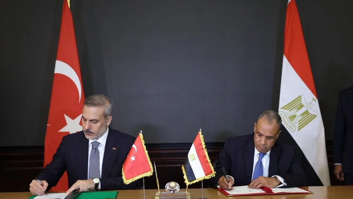 Hakan Fidan Mısır'da üç iş birliği belgesi imzaladı