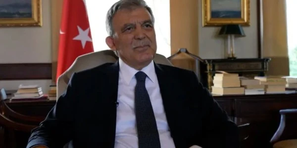 Abdullah Gül: AK Parti ilk dönem vizyonuyla yönetilmeli