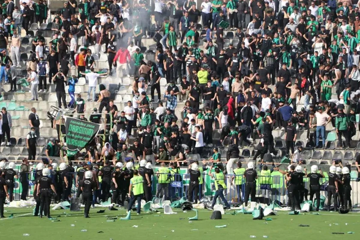 Türk futbolunun 60 yıllık ekolü: Denizlispor liglere çıkamayacak
