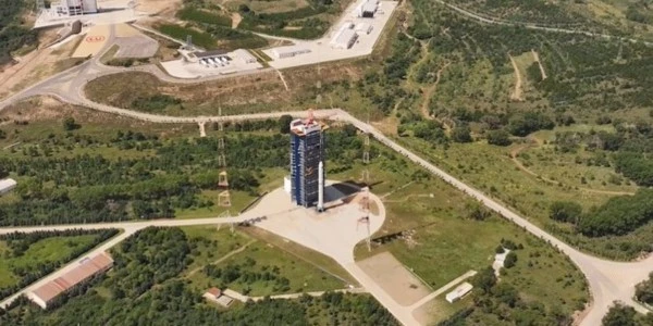Çin 'SEO' adlı uydusunu Long March-2C ile yörüngeye gönderdi