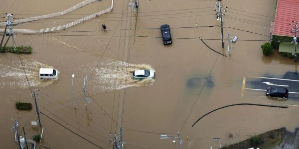 Chiba eyaletinde sel felaketi: Japonya'da can kaybı 13'e yükseldi