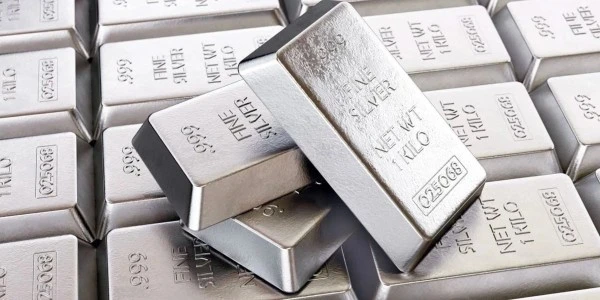 Gümüşte sürpriz: Ons 67 dolar, gram 103 liranın üzerine çıktı