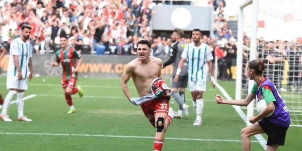 Karşıyaka, eski oyuncusu Mert Torlak için görüşmeleri sıklaştırdı