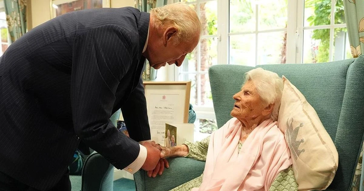 Ethel Caterham 117 yaşında: İki dünya savaşına tanıklık eden İngiltere sakini