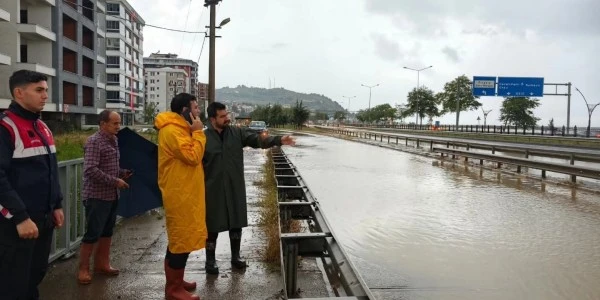 Giresun'da sağanak sonrası sel: Hasar tespiti sürüyor
