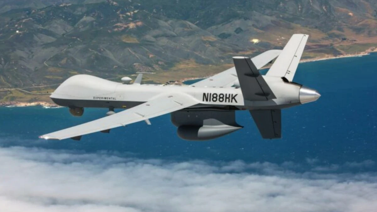 İran Hürmüz Boğazı'nda ABD'ye Ait MQ-9 İHA'sını Düşürdü