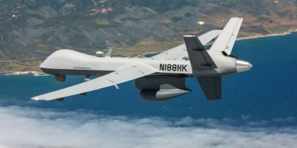İran Hürmüz Boğazı'nda ABD'ye Ait MQ-9 İHA'sını Düşürdü