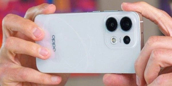 Oppo Reno17'de telekonvertör desteği ve fiyat artışı sinyali