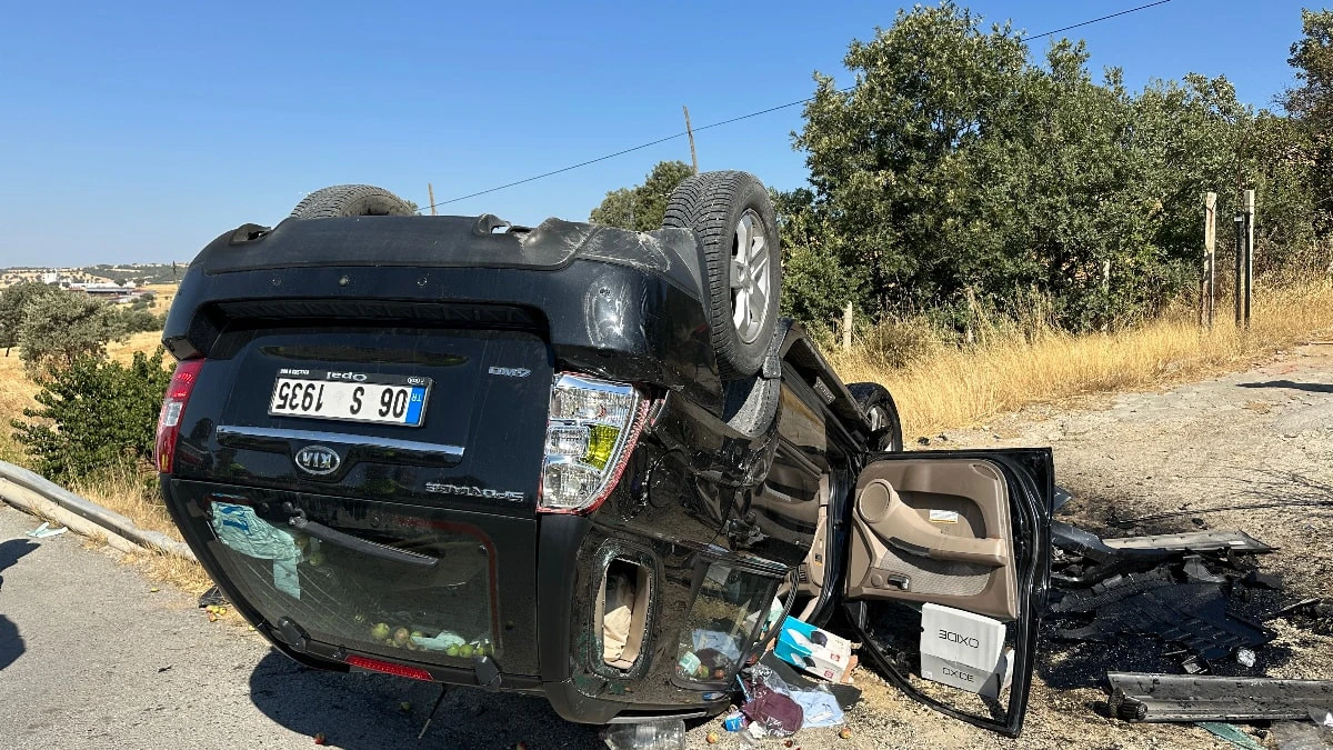 Uşak'ta takla atan otomobilin sürücüsü hayatını kaybetti