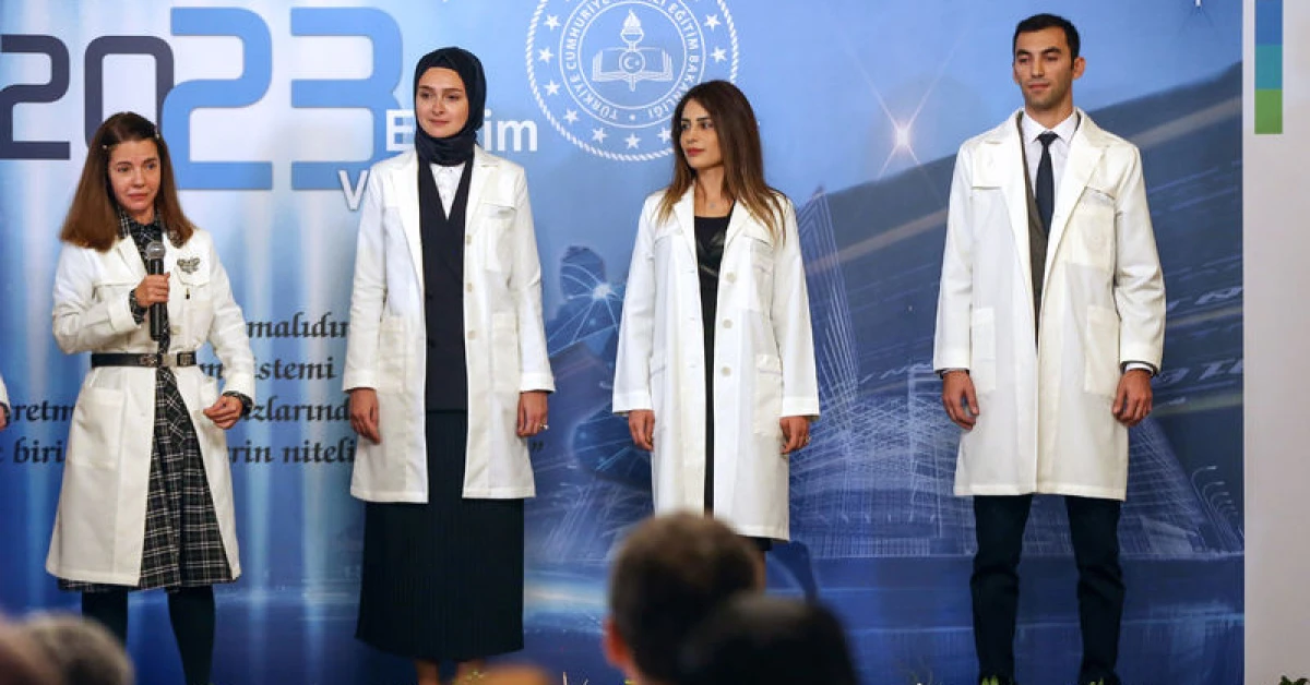 Öğretmen önlüğü standartları belirlendi: Resmi kılavuz yayımlandı