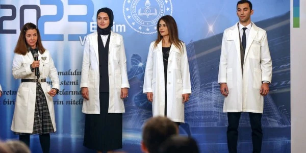 Öğretmen önlüğü standartları belirlendi: Resmi kılavuz yayımlandı