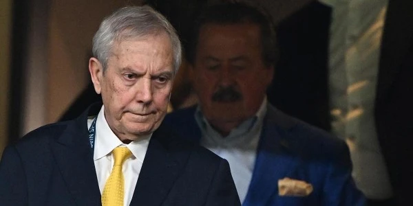 Fenerbahçe'den Aziz Yıldırım açıklaması: Soyunma odasına inmedi