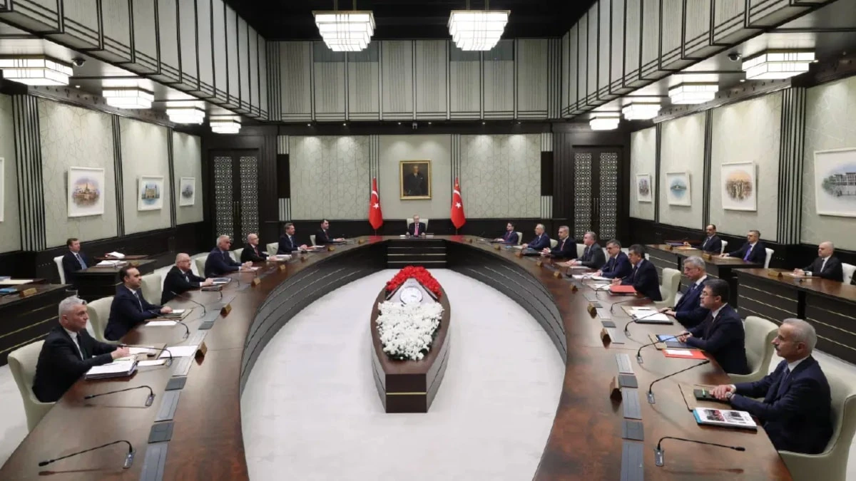 Kabine Bu Hafta Toplanıyor: Terörsüz Türkiye ve Ekonomi Gündemde