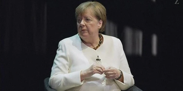 Merkel: AfD'nin seçim başarısı şok edici, kalbim kan ağlıyor