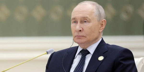 Putin: ABD ve dünya piyasalarına petrol tedarik etmeye hazırız