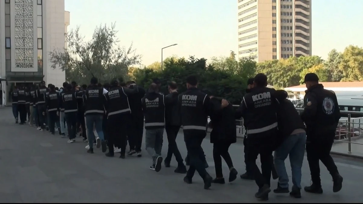 Ankara merkezli 14 ilde suç örgütlerine operasyon: 20 tutuklama