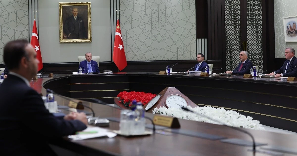 Kabine yarın Beştepe'de toplanıyor: Gündemde fon soruşturması