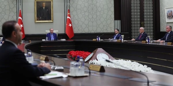 Kabine yarın Beştepe'de toplanıyor: Gündemde fon soruşturması