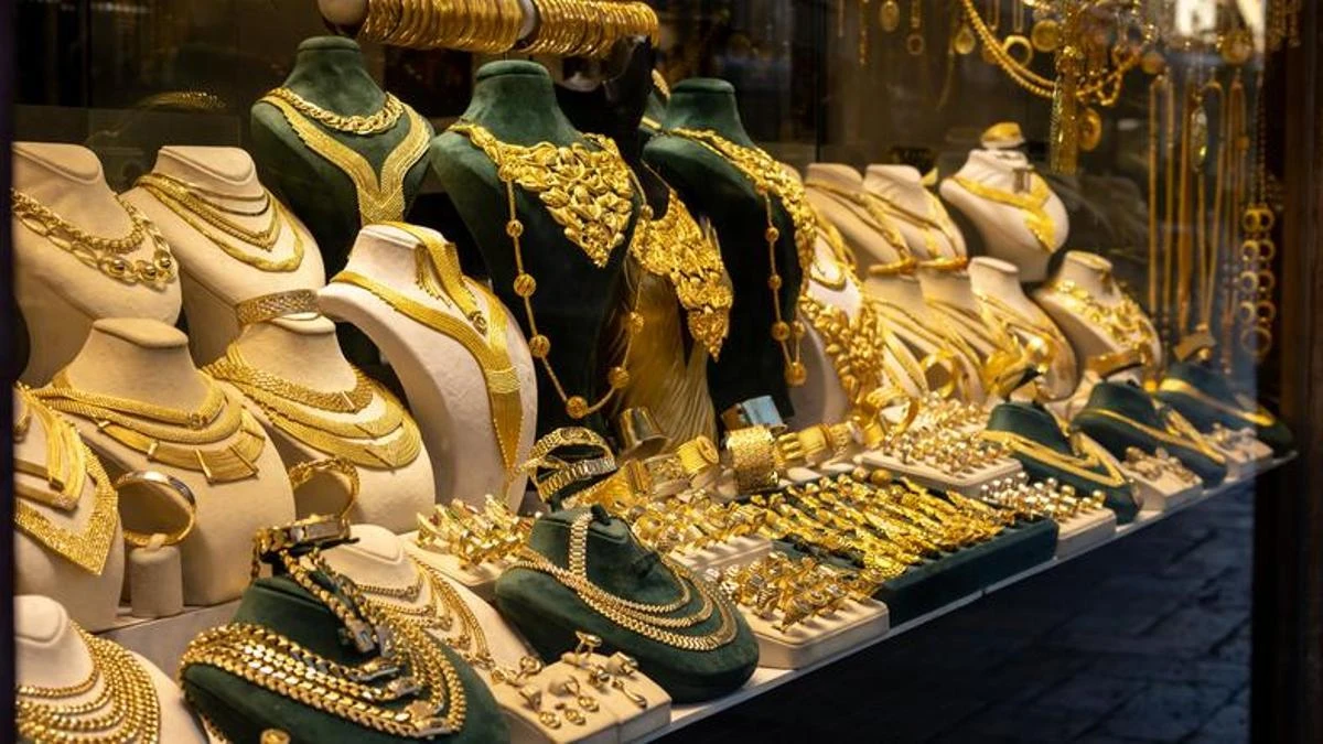 Altın fiyatları toparlandı: Ons altın 4.158 doları aştı